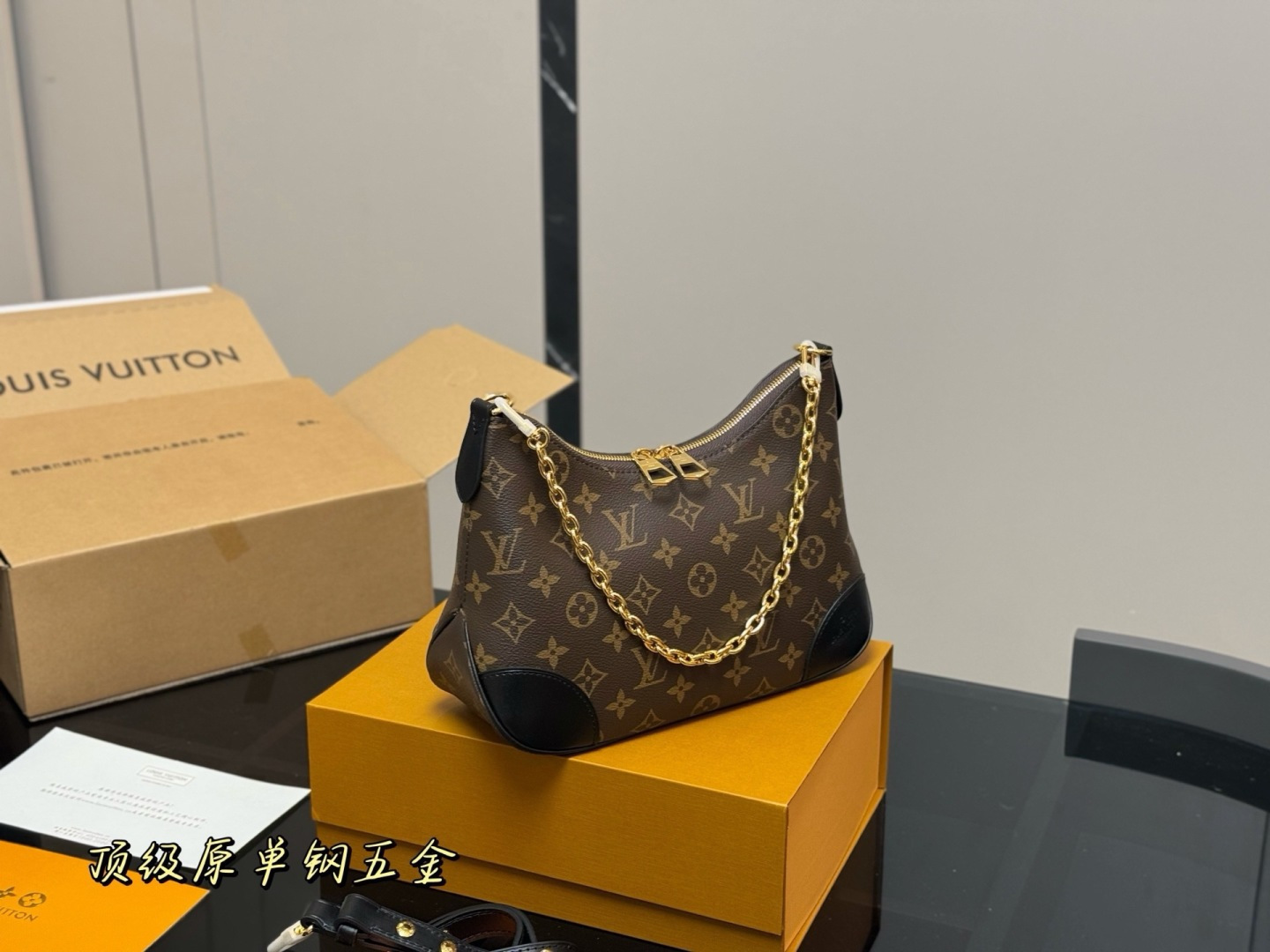 LV Luxury Monogram Handbag Crossbody Shoulder Bag Chain Decor